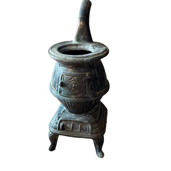Vintage Other - Vintage Miniature Potbelly Stove Cast Iron Incense Burner or Salesman Sample